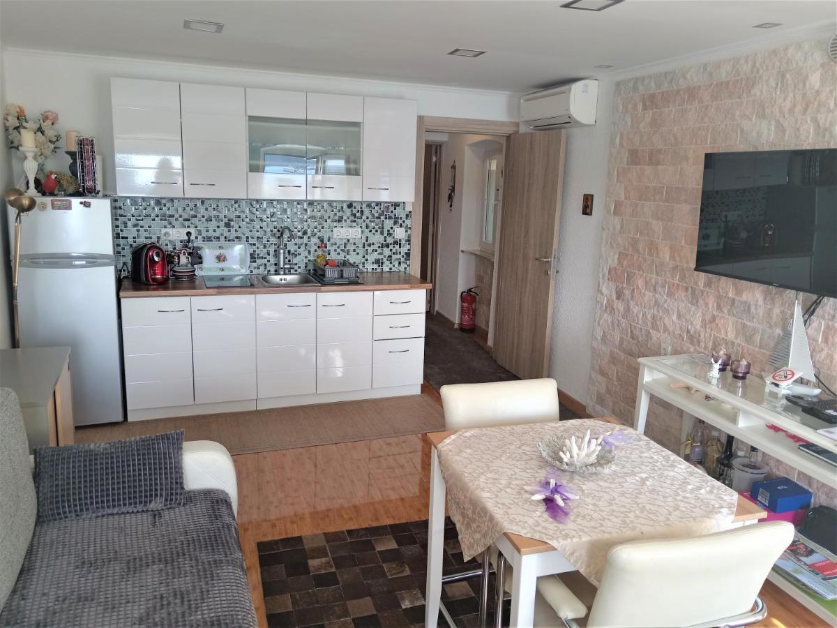 Apartman Speranza Ровинь Экстерьер фото