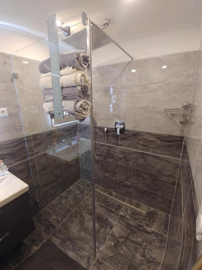 Apartman Speranza Ровинь Экстерьер фото